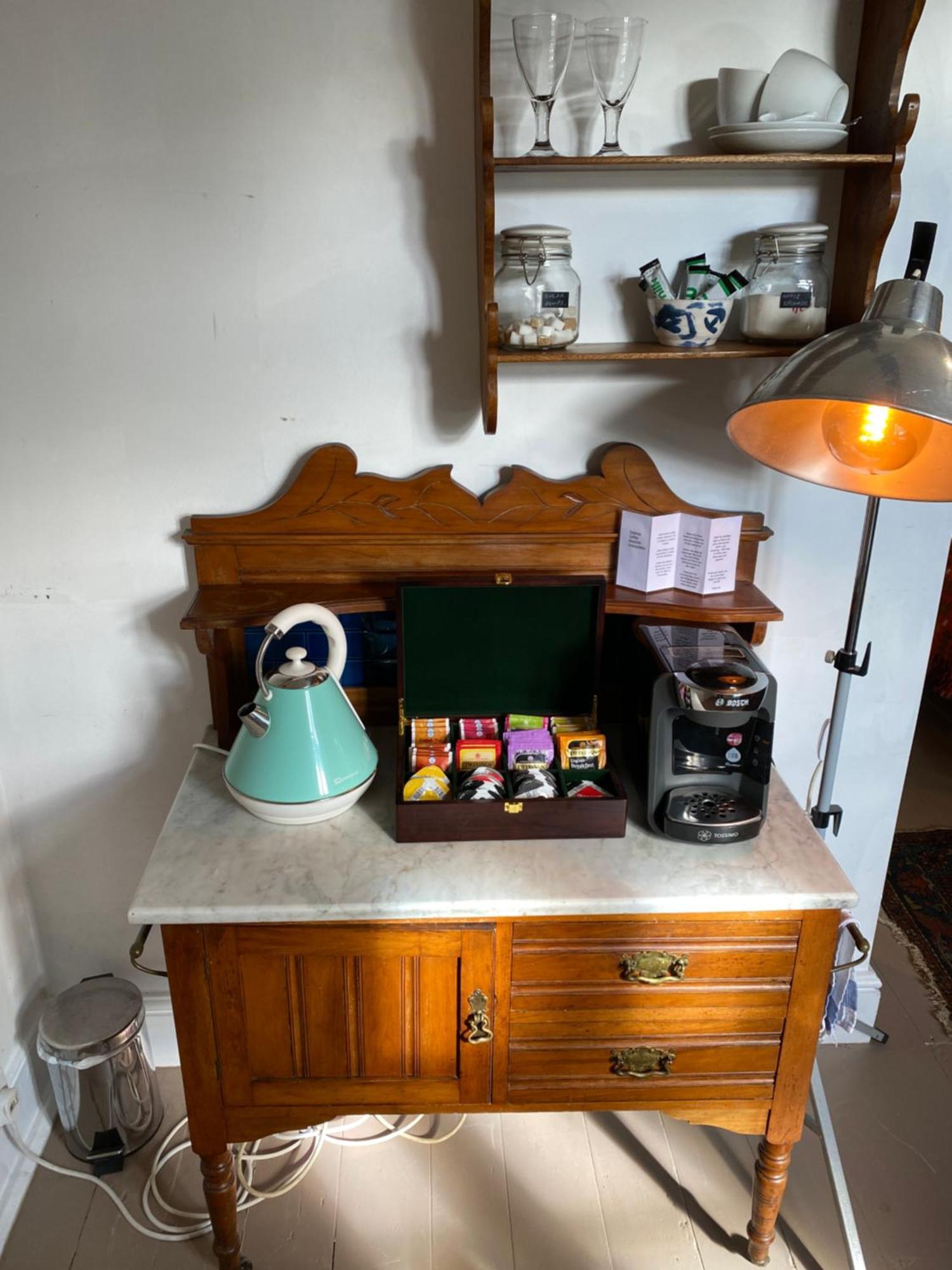 Court Robert Art House B&B Raglan Zimmer foto